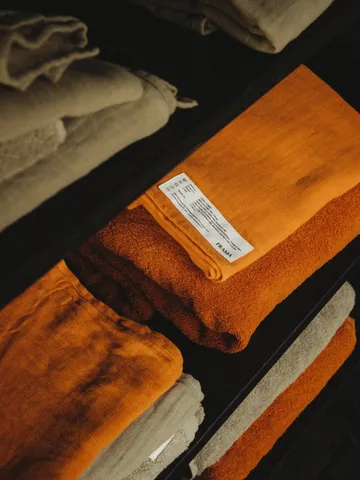 Light Towel handduk 80x50 cm - Burnt orange (orange) - FRAMA