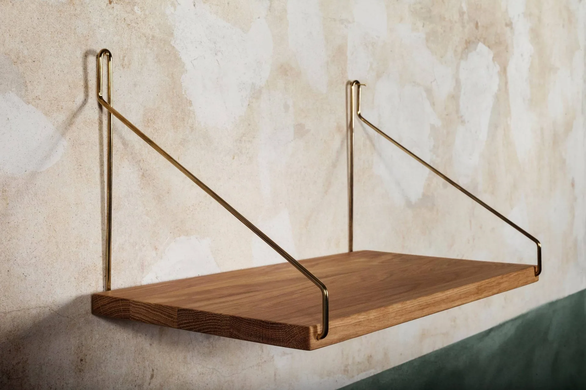 Single Shelf vägghylla, Ek-mässing, 40x20 cm FRAMA