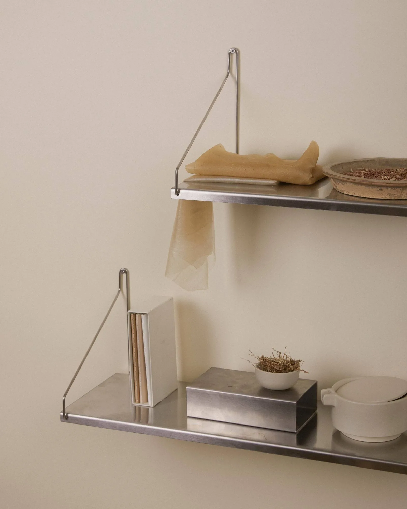 Single Shelf vägghylla, Rostfritt stål, 40x20 cm FRAMA