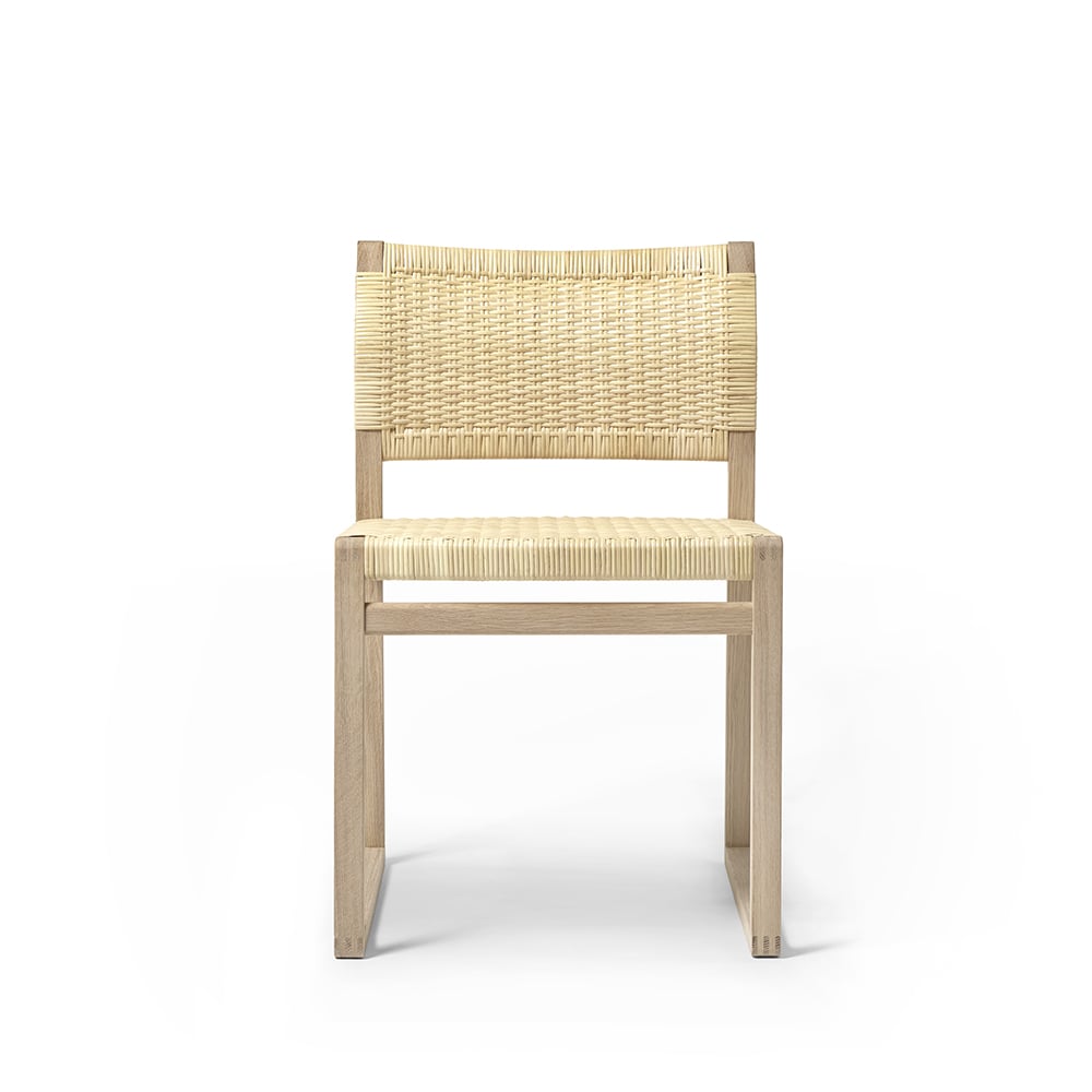 Fredericia Furniture BM61 stol rotting, lackat ekstativ