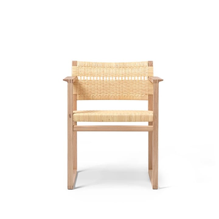 BM62 karmstol - rotting, lackat ekstativ - Fredericia Furniture