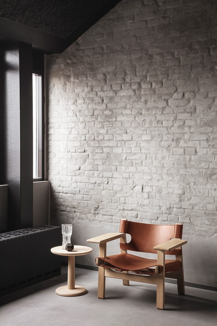Den spanske stol fåtölj, läder cognac, ek ljus olja Fredericia Furniture