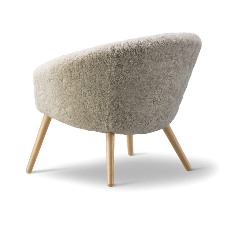 Ditzel loungefåtölj fårskinn, Moonlight-oak Fredericia Furniture