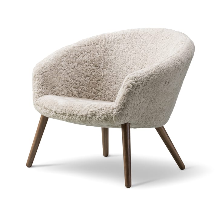 Ditzel loungefåtölj fårskinn, Moonlight-walnut Fredericia Furniture