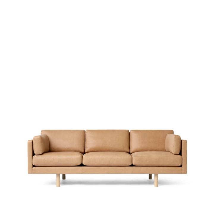 EJ220 2033 soffa 3-sits - läder vegeta natural 90 nude, ekben - Fredericia Furniture