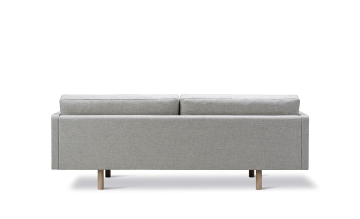 EJ220 2062 soffa 2-sits - tyg bardal 220 ljusgrå, såpade ekben - Fredericia Furniture