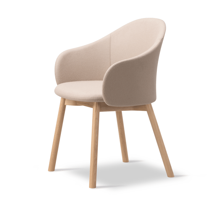 Gomo Armchair fåtölj wood base, Blazer CUZ47 Fairfield-lackerad ek Fredericia Furniture