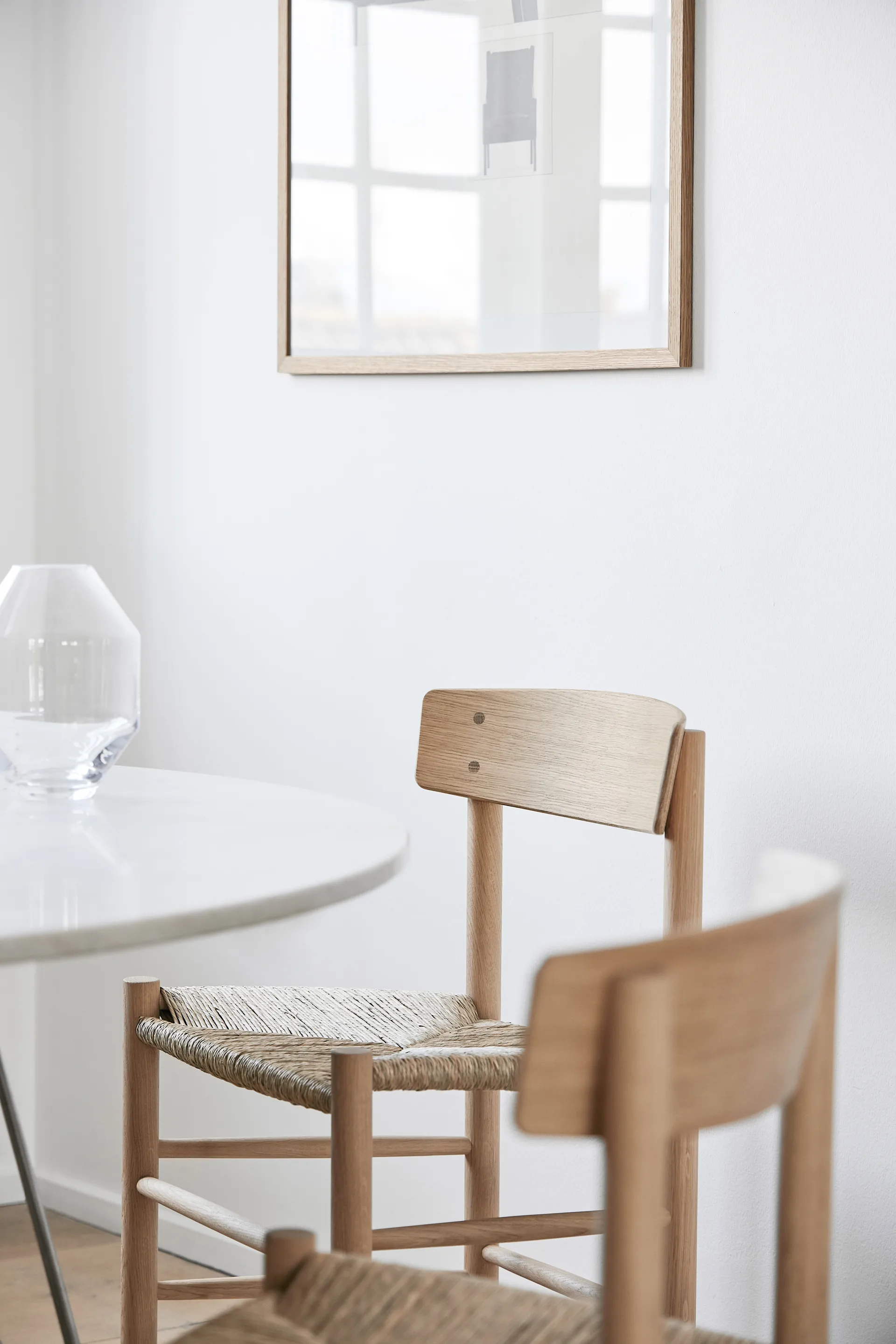 J39 Jubileum stol, ljus oljad ek, sjögräsflätad sits Fredericia Furniture