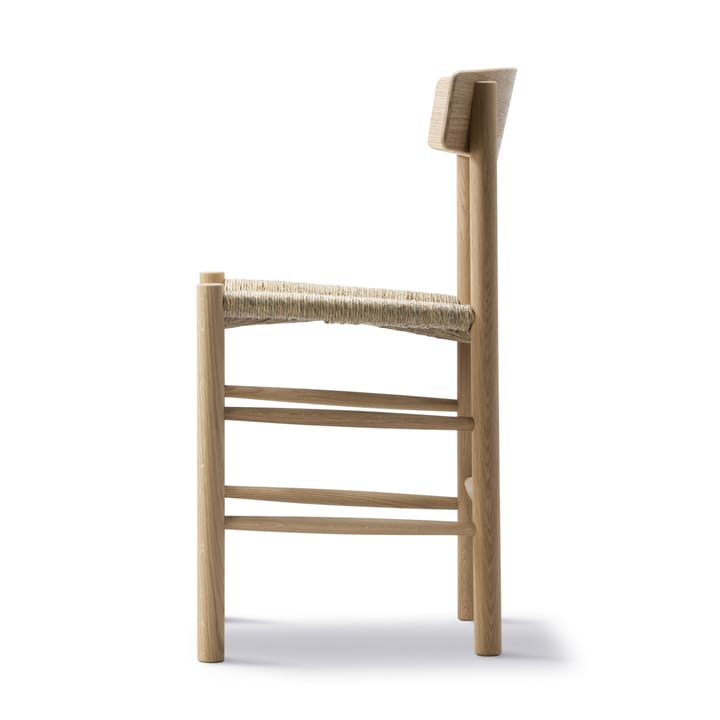 J39 Jubileum stol, ljus oljad ek, sjögräsflätad sits Fredericia Furniture