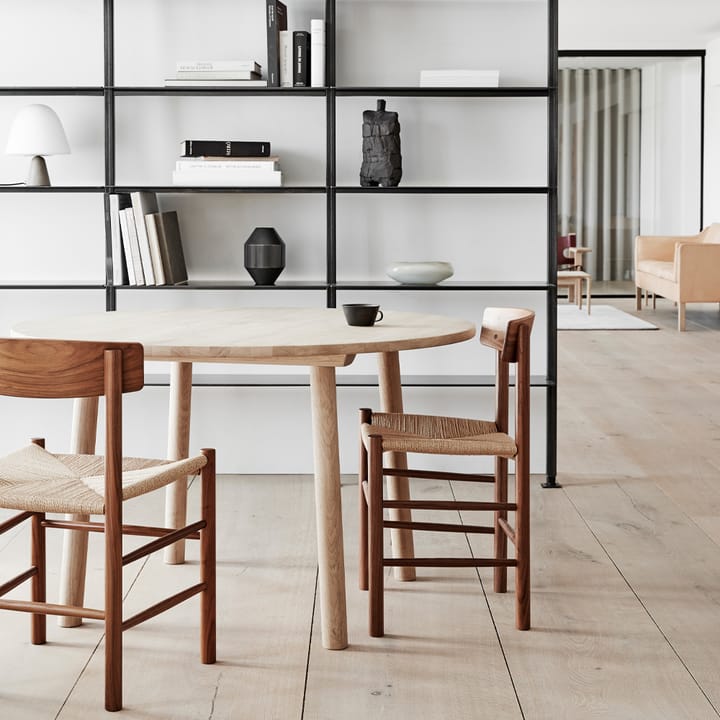 J39 stol, svart lack ek, flätning svart Fredericia Furniture