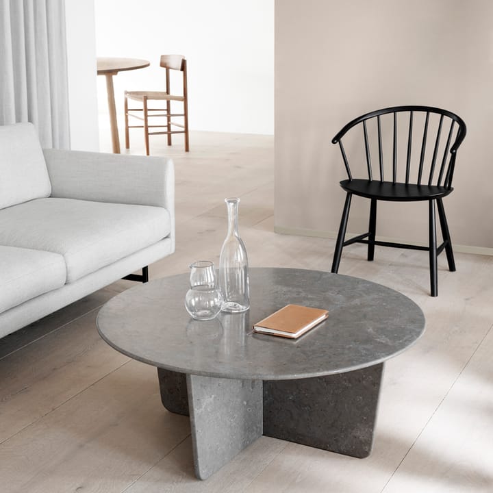 J64 karmstol, svart ask Fredericia Furniture