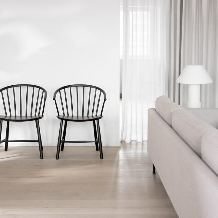 J64 karmstol, svart ask Fredericia Furniture