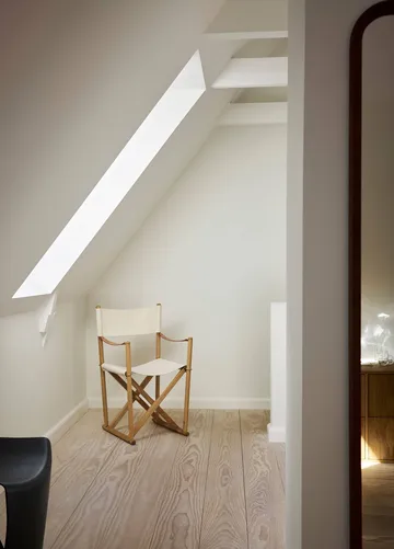 MK16 Folding Chair stol - Off white-oljad ek - Fredericia Furniture