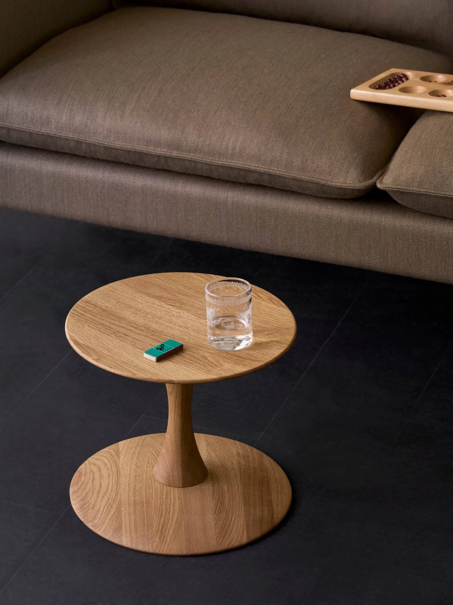 ND102 Trisse pall, Rökt oljad ek, Ø32x28 cm Fredericia Furniture