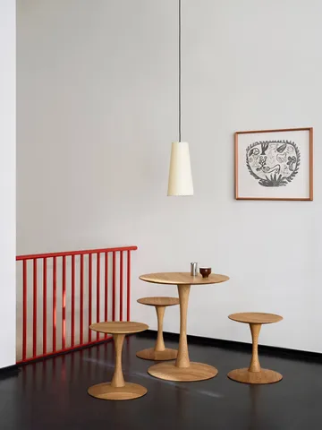 ND107 Trisse matbord - Oljad ek, Ø75x73 cm - Fredericia Furniture
