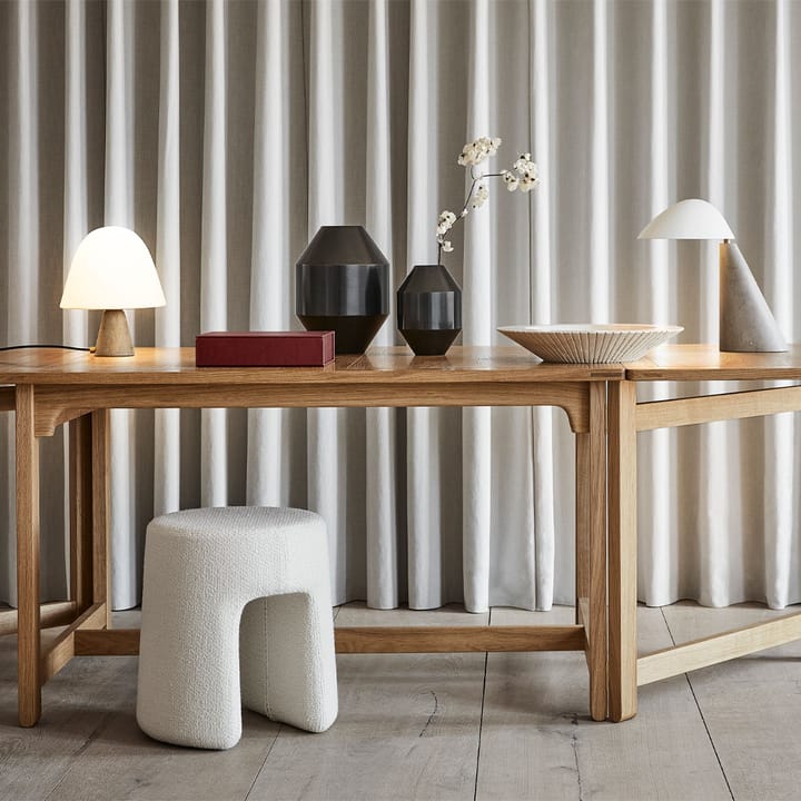 Sequoia sittpuff - fårskinn moonlight - Fredericia Furniture