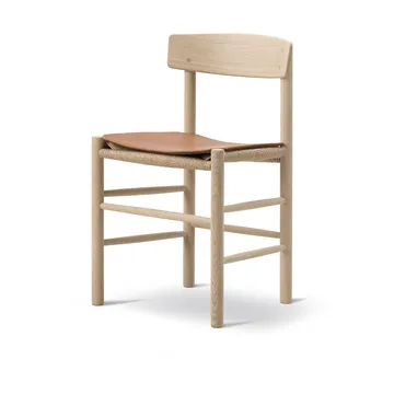 Sittdyna i läder till J39 stol - Läder Cera 905 Russet Brown - Fredericia Furniture