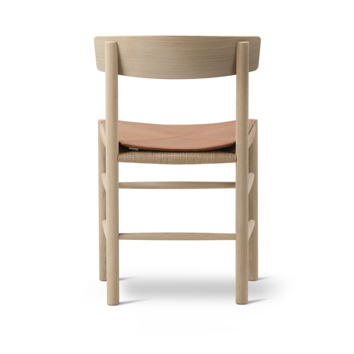 Sittdyna i läder till J39 stol - Leather Elegance walnut - Fredericia Furniture