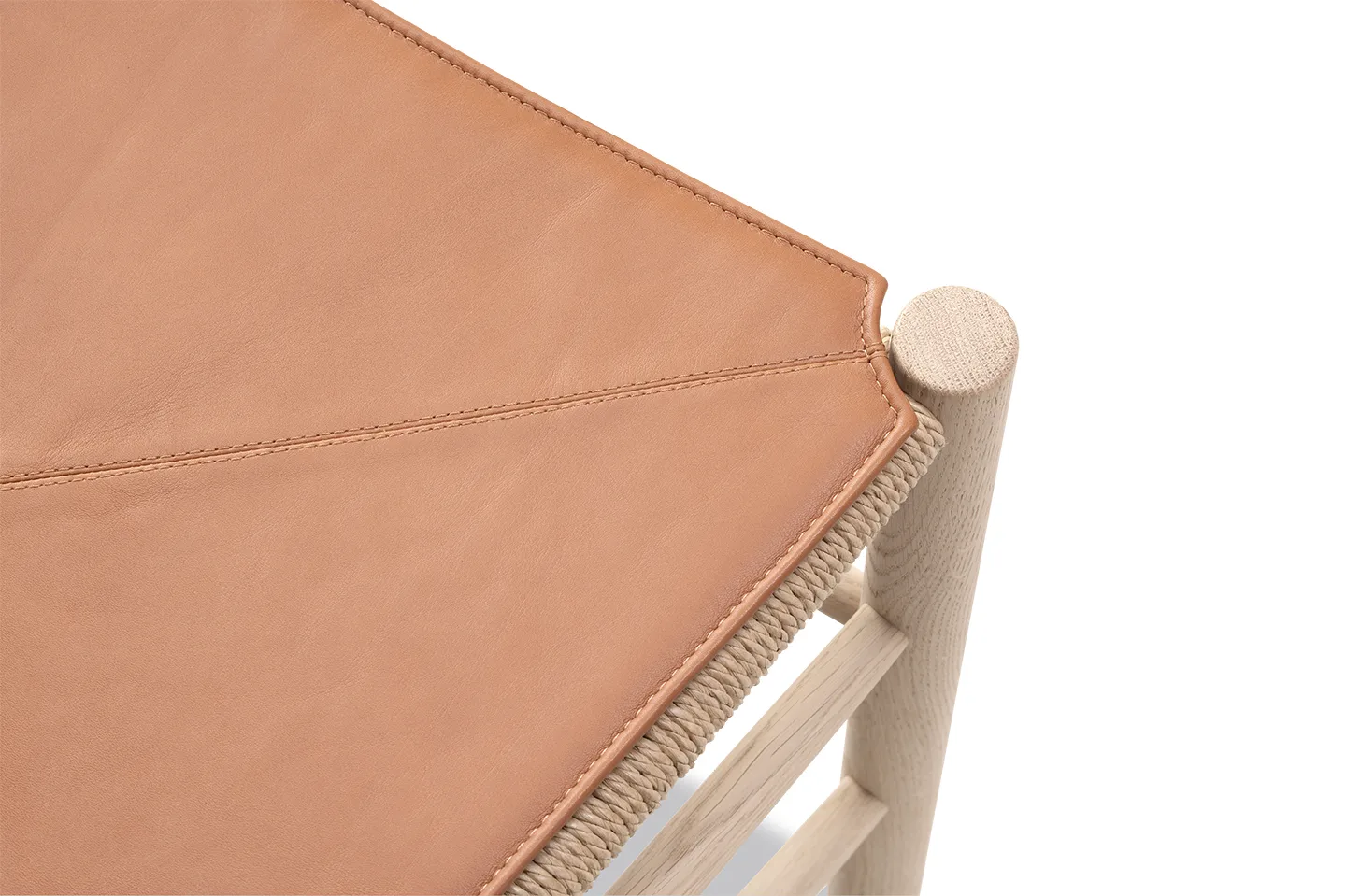 Sittdyna i läder till J39 stol, Leather Elegance walnut Fredericia Furniture