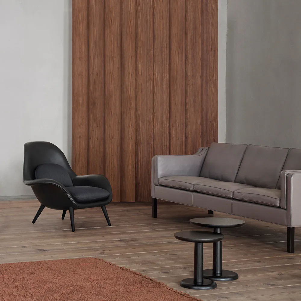 Swoon fåtölj, Läder 88-svart ek-balder 192 Fredericia Furniture