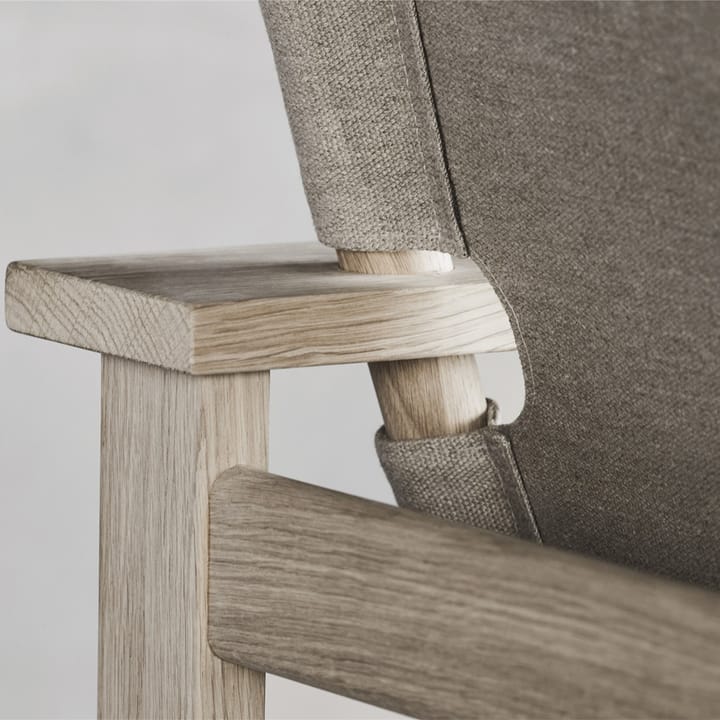 The Canvas Chair fåtölj, canvas svart, svartlackad ek, inkl. svart läder dyna Fredericia Furniture