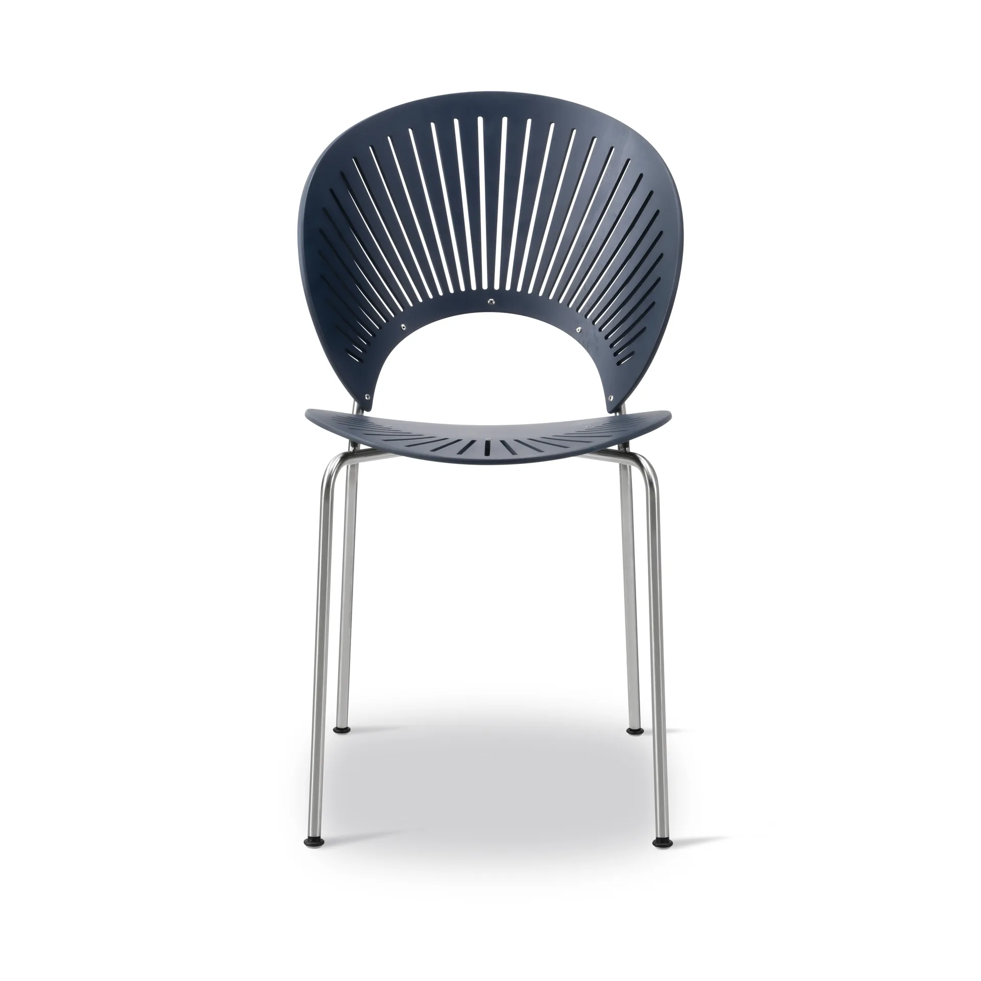 Trinidad 3398 stol, Nordic blue-krom Fredericia Furniture