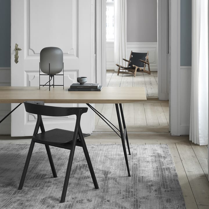 Yksi 3340 stol, ek lack Fredericia Furniture