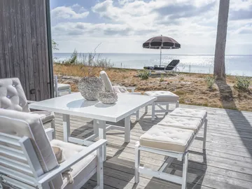 65 bord - White, 124x133x66 cm - Fri Form