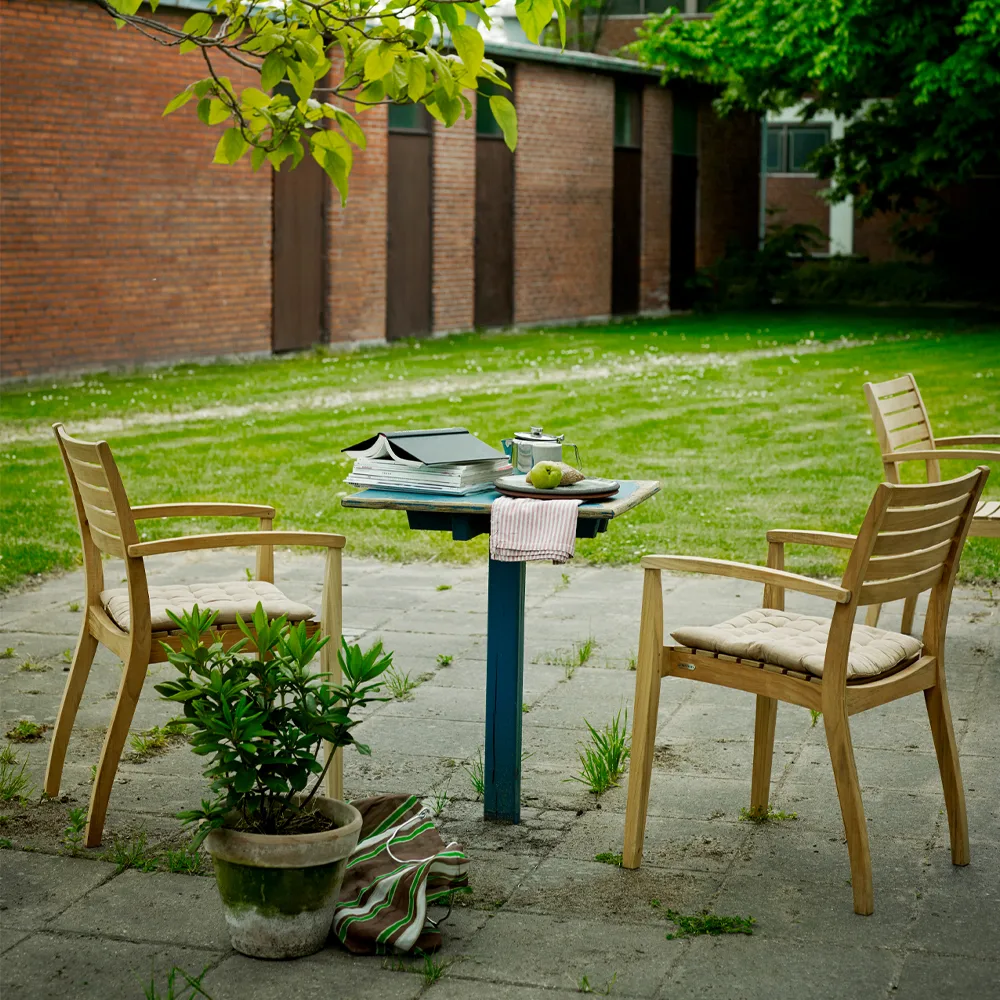 Ballare karmstol, teak Fritz Hansen