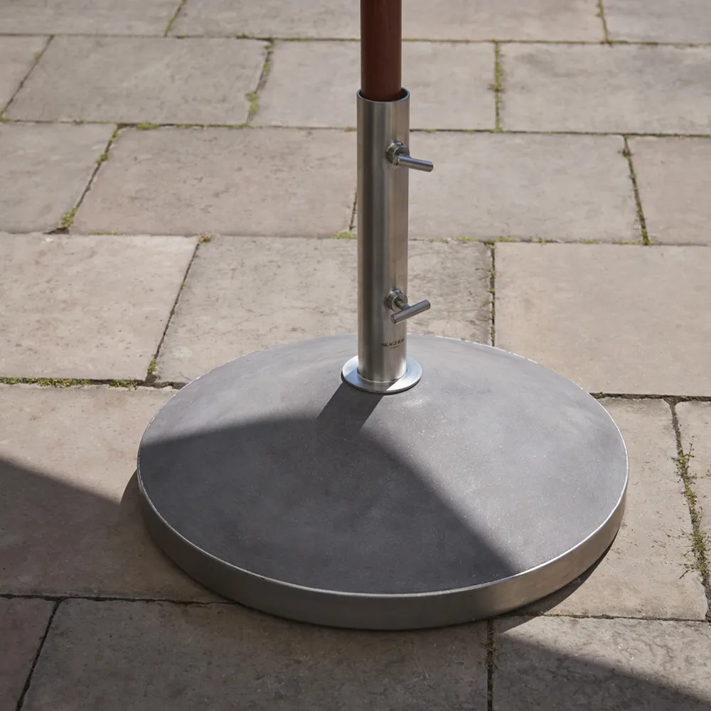 Capri parasollfot, concrete/stainless steel, 30kg Fritz Hansen