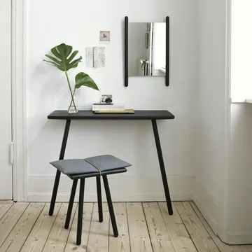 Georg konsollbord - svartlackerad ek - Fritz Hansen