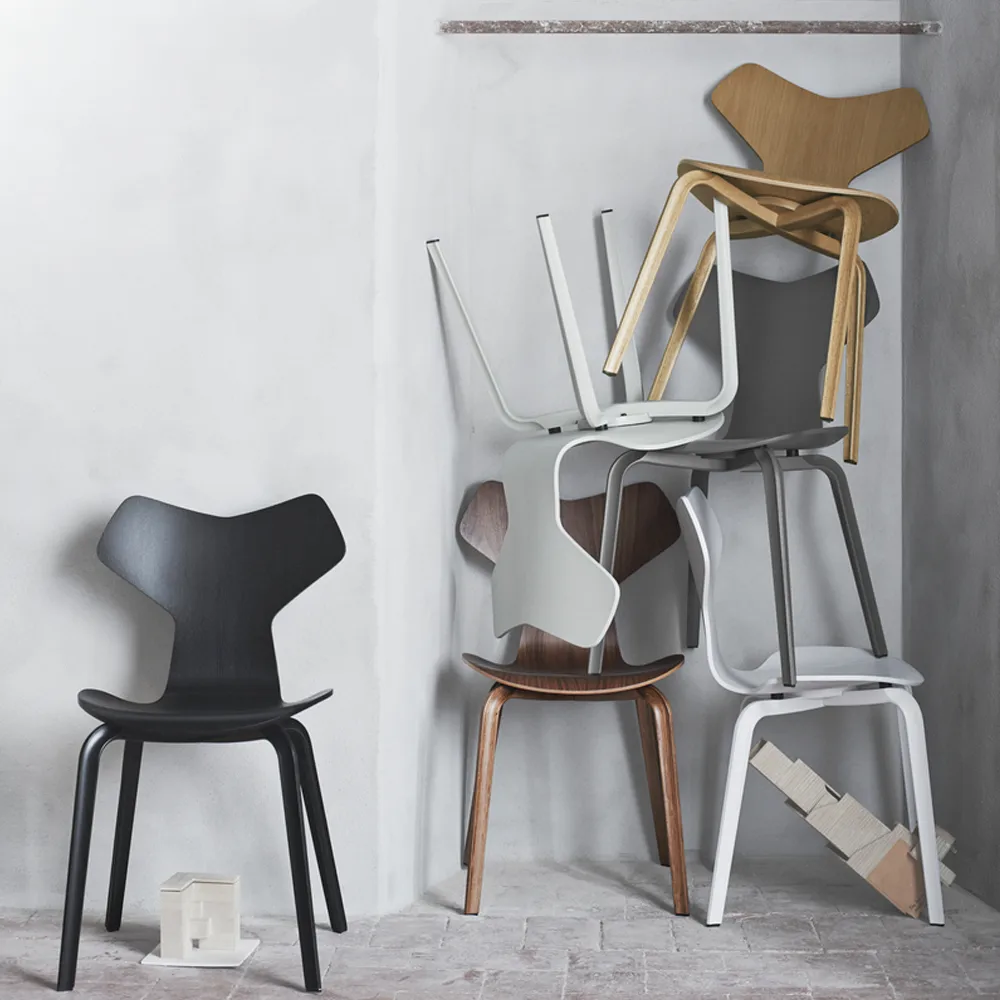 Grand Prix 3130 stol, Nine grey-målad ask-kromat stålstativ Fritz Hansen