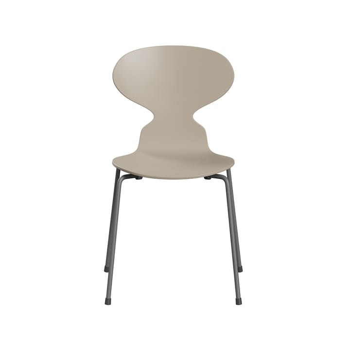 Myran 3101 stol - light beige, silvergrått stativ - Fritz Hansen