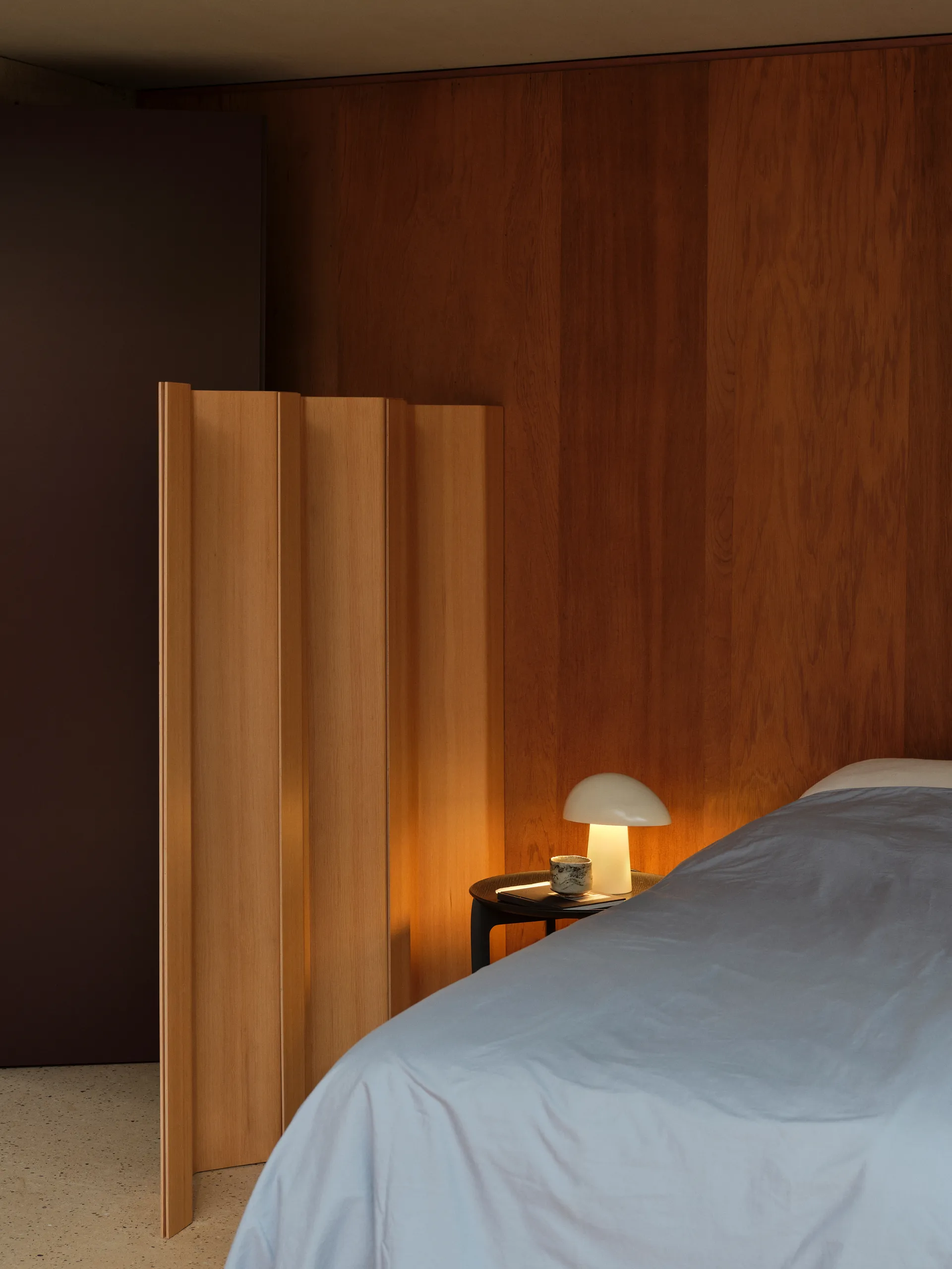 PK111 rumsavdelare, Oregon pine, 134x140 cm Fritz Hansen