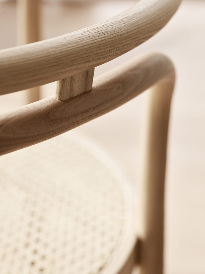 PK15 karmstol, Ask-rotting natur Fritz Hansen