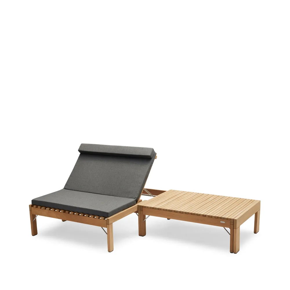 Riviera lounge solsängsdyna, tyg outdoor textile charcoal Fritz Hansen