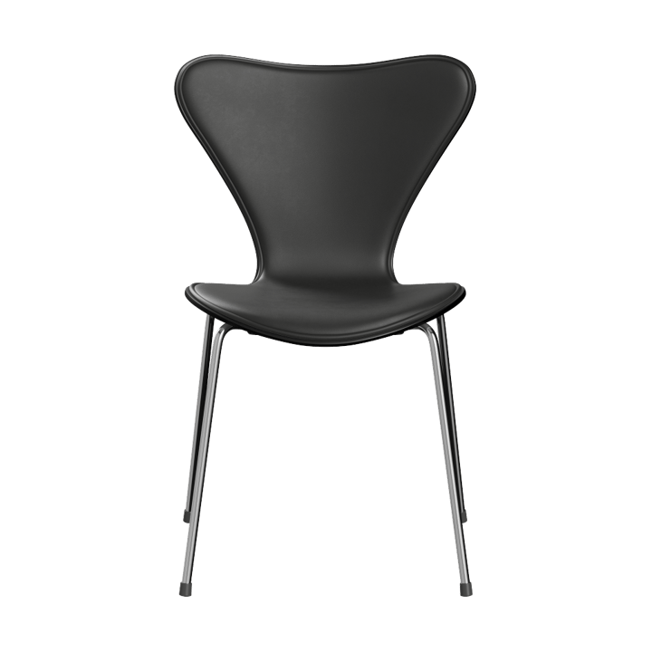 Sjuan 3107 framsidesklädd stol - Essential black leather-chrome - Fritz Hansen