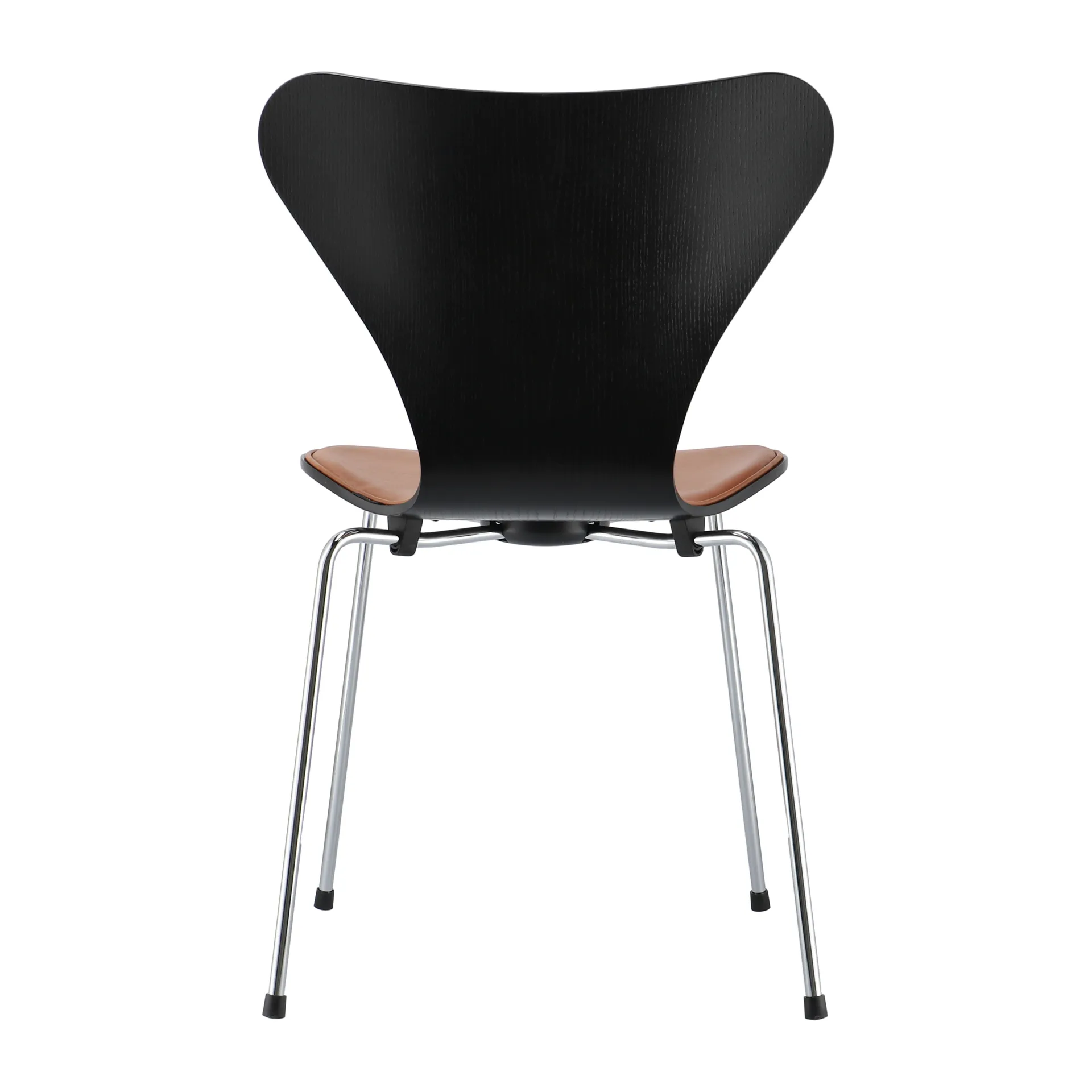 Sjuan 3107 framsidesklädd stol kampanj, Läder Wild walnut-svart ask-krom Fritz Hansen