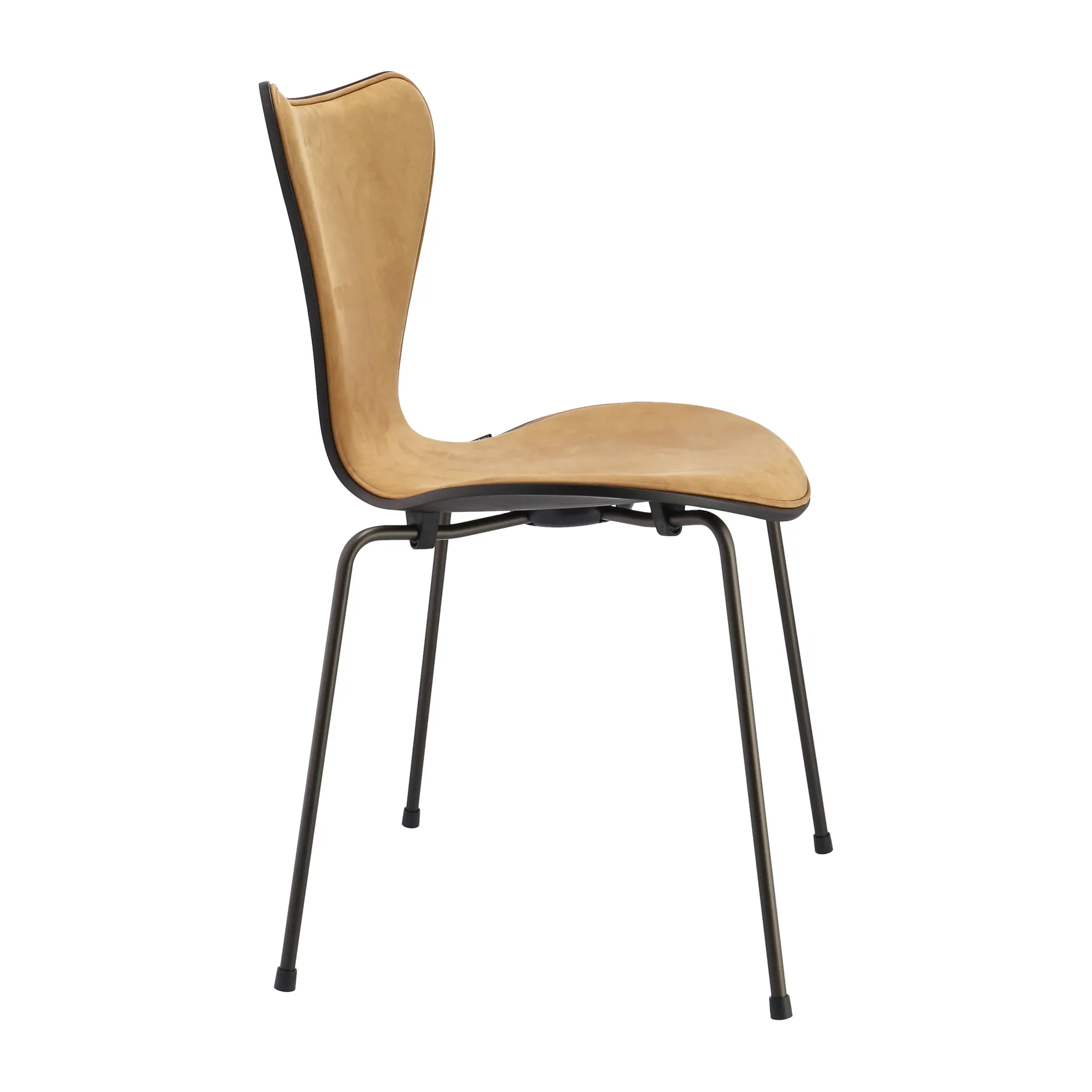 Sjuan 3107 framsidesklädd Stol Special Edition, Dunes Cognac-brown Fritz Hansen