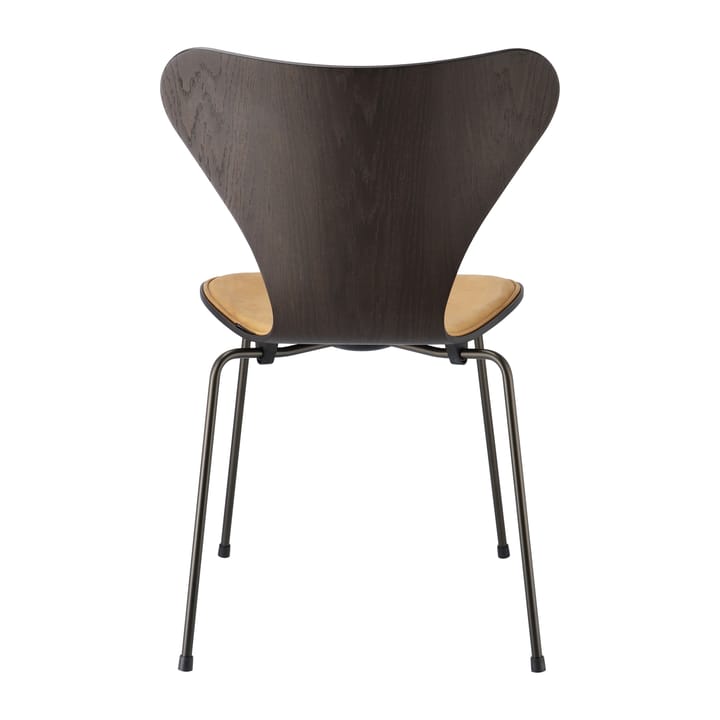 Sjuan 3107 framsidesklädd Stol Special Edition, Dunes Cognac-brown Fritz Hansen