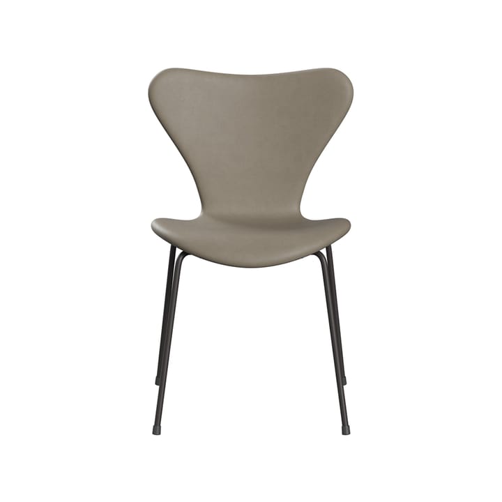 Sjuan 3107 helklädd stol - läder essential light grey, grafitgrått stativ - Fritz Hansen