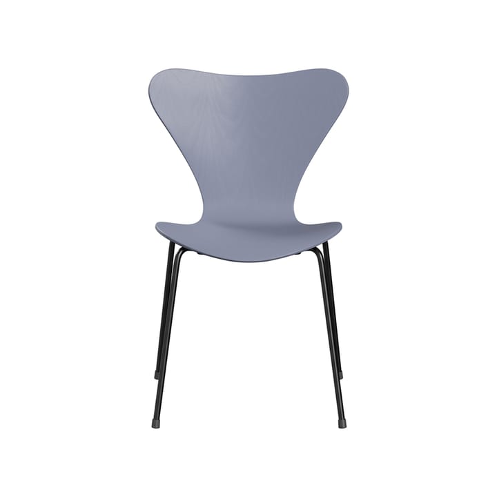 Sjuan 3107 stol - lavender blue, färgad ask, svart stativ - Fritz Hansen