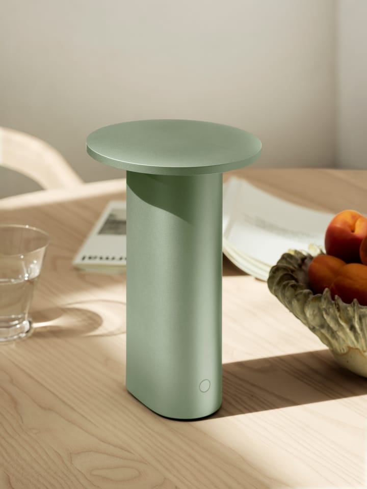 Solae bordslampa 22 cm, Light green Fritz Hansen