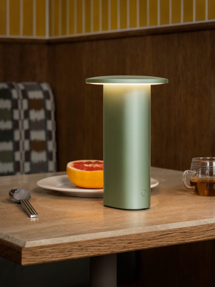 Solae bordslampa 22 cm, Light green Fritz Hansen