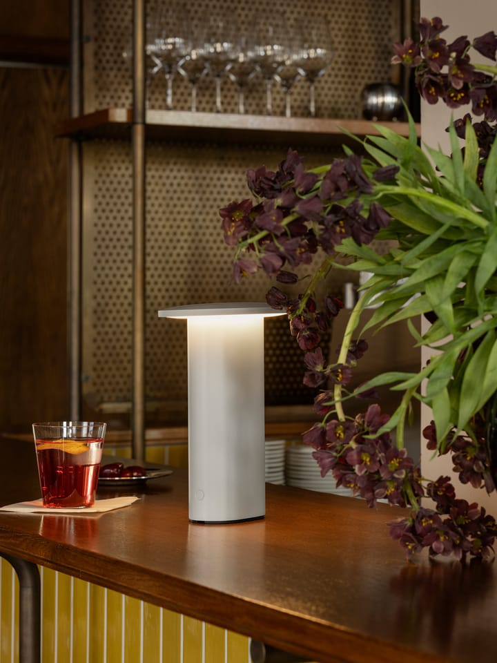 Solae bordslampa 22 cm, Warm grey Fritz Hansen