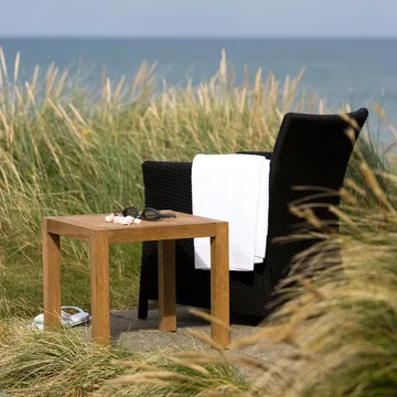 Square sidobord - teak, large - Fritz Hansen