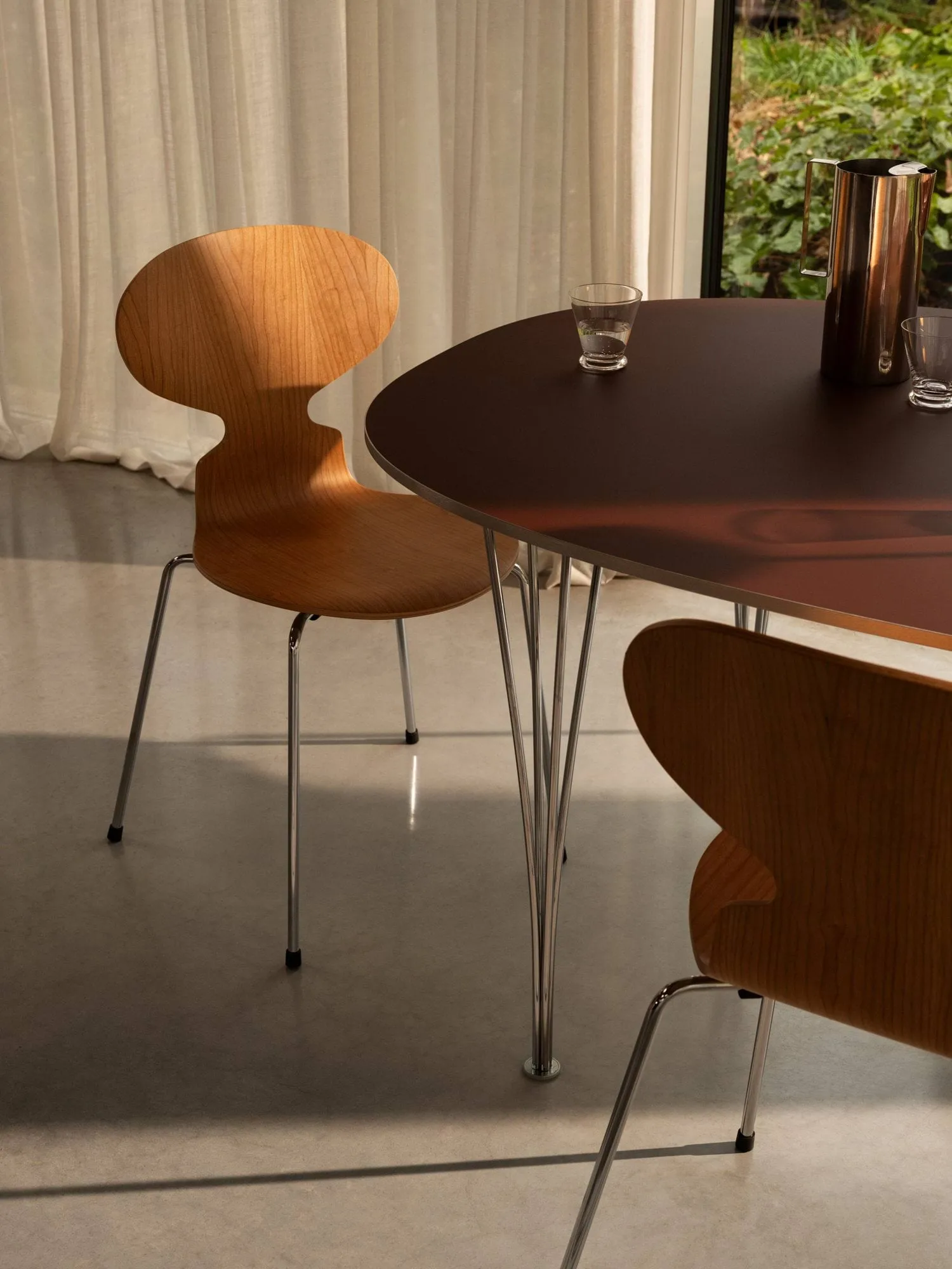 Superellipse B616 matbord 170x100 cm, Rusty red, 170x100x72 cm Fritz Hansen