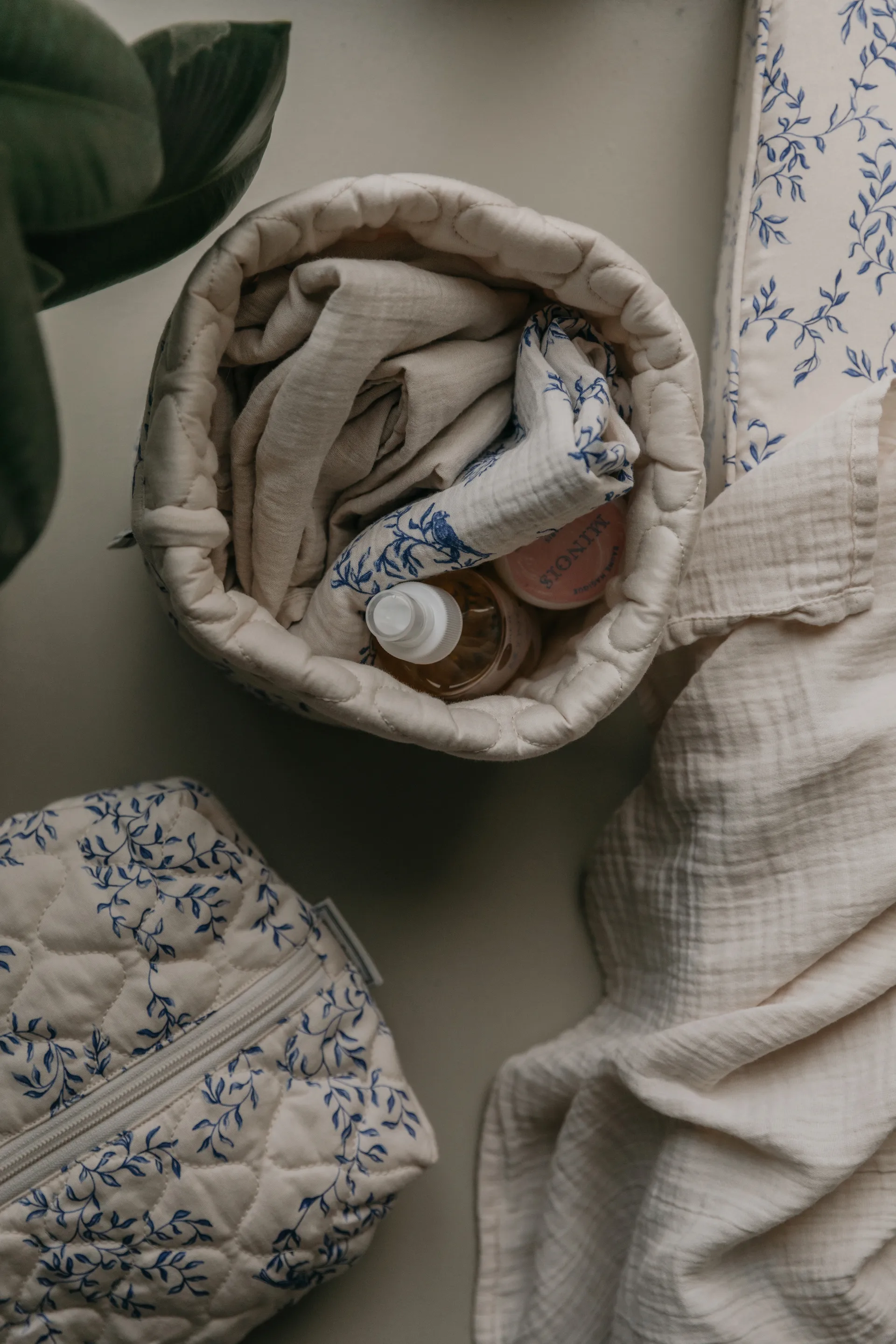 Jardim Satin quiltad korg 2 delar, 20xØ20 cm + 30xØ30 cm Garbo&Friends