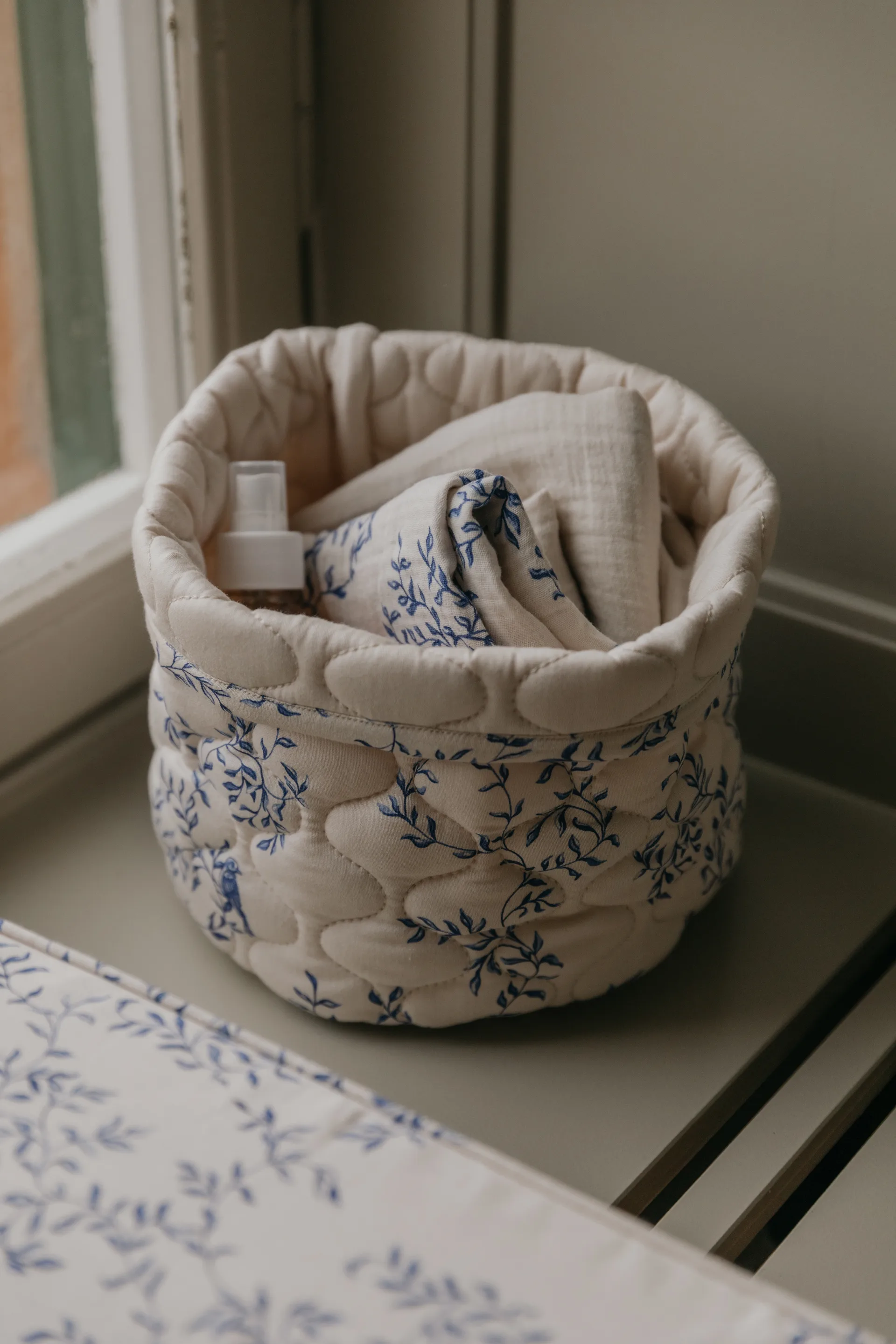 Jardim Satin quiltad korg 2 delar, 20xØ20 cm + 30xØ30 cm Garbo&Friends