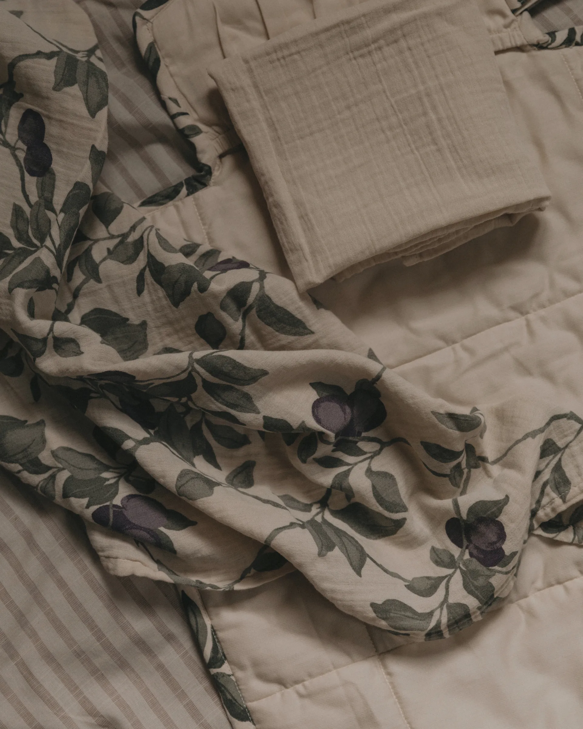 Plum Muslin swaddle filt, 110x110 cm Garbo&Friends